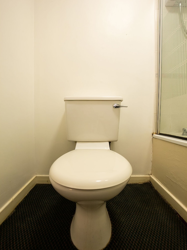 Longforgan Coaching Inn 37/41