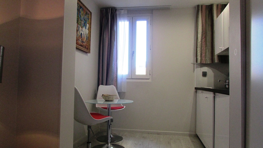 EUROGROUP RESIDENCE CHAMP DE MARS PARIS 图片5