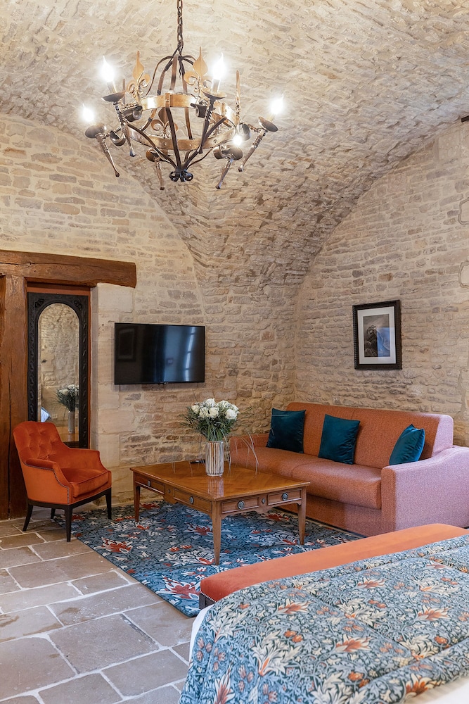 FERME DE LA RANCONNIERE - MANOIR DE MATHAN 52/78
