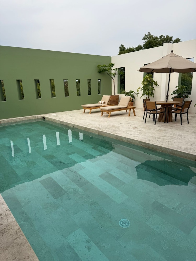 Hotel Boutique Casareyna 67/67