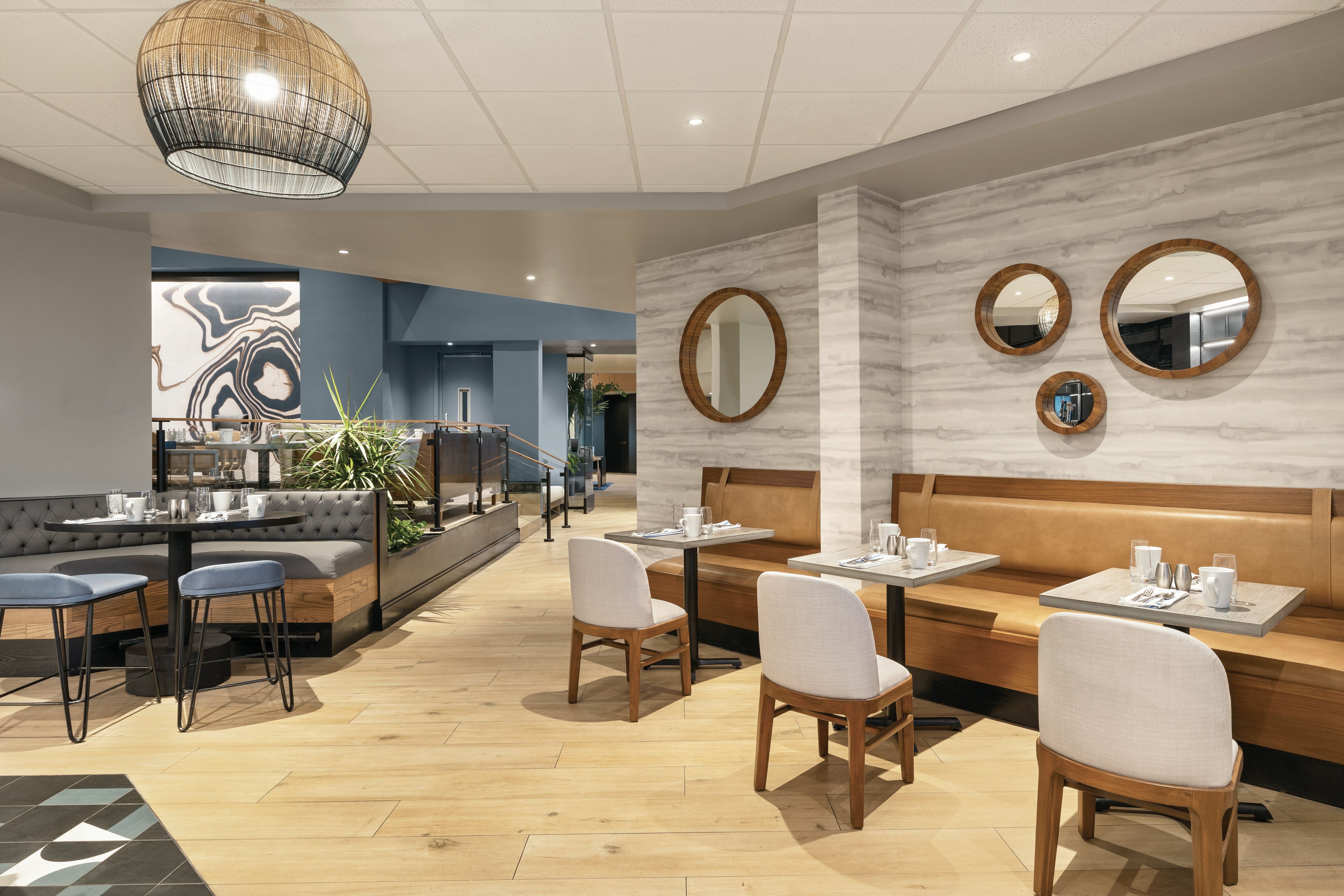 Doubletree By Hilton Tampa Rocky Point Waterfront 62/80