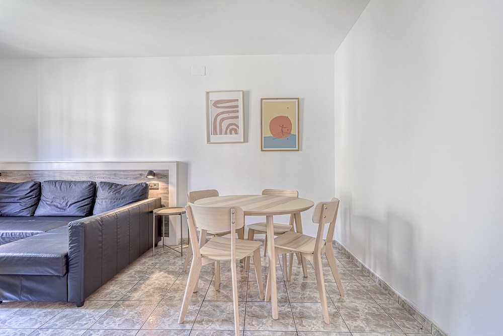 Hostal Bedmates 33/55