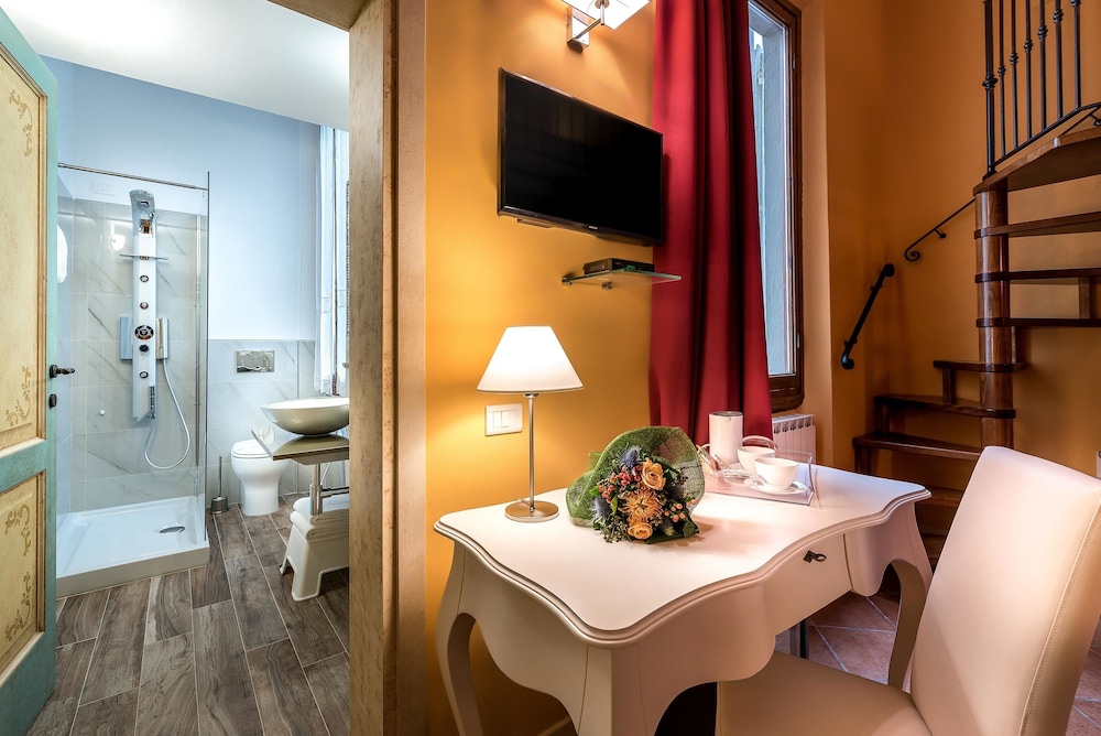 Residenza Conte Di Cavour 48/65
