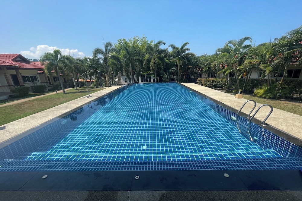 Phuket Airport Villa 61/80
