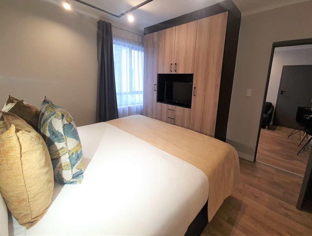 The Westford Hotel, Sandton(Formerly Pembury Plaza) 10/50