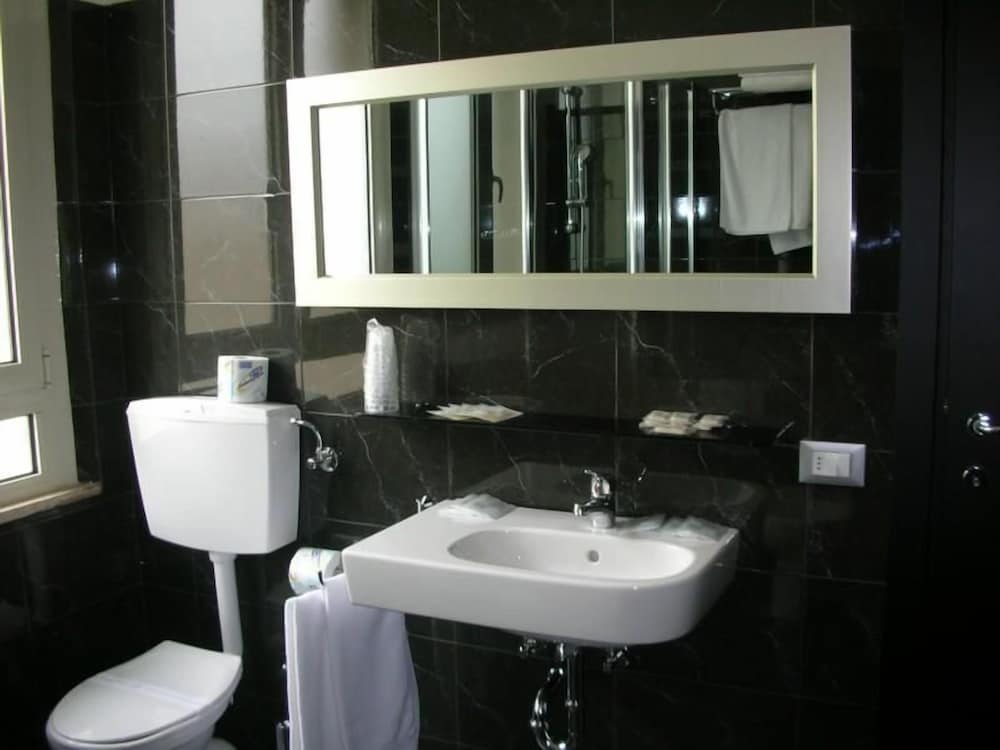 Hotel Promenade Universale 49/50
