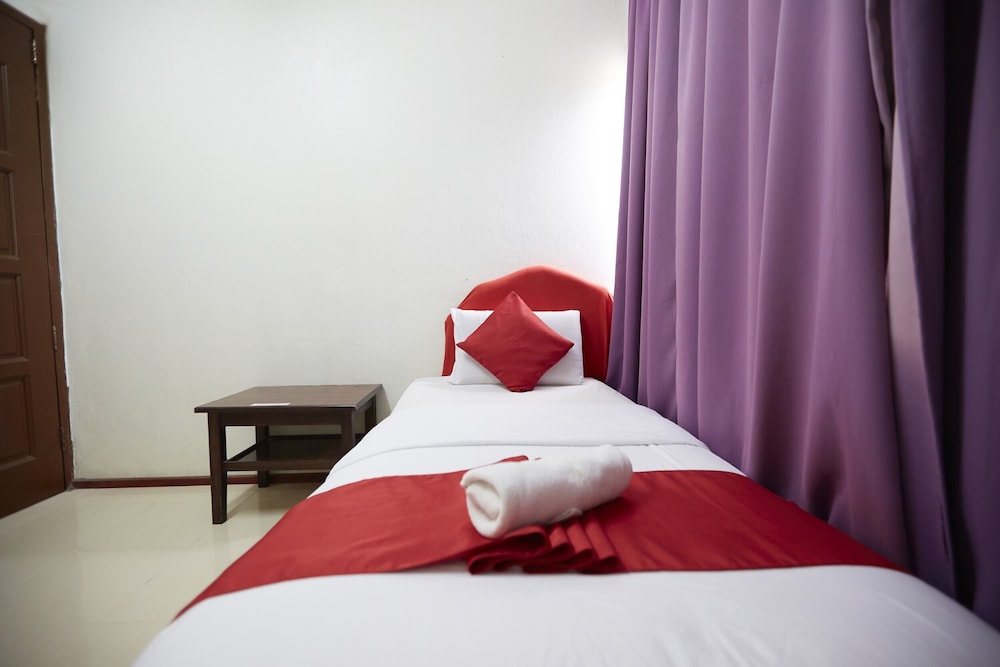 OYO 885 Jerteh Hotel 16/31