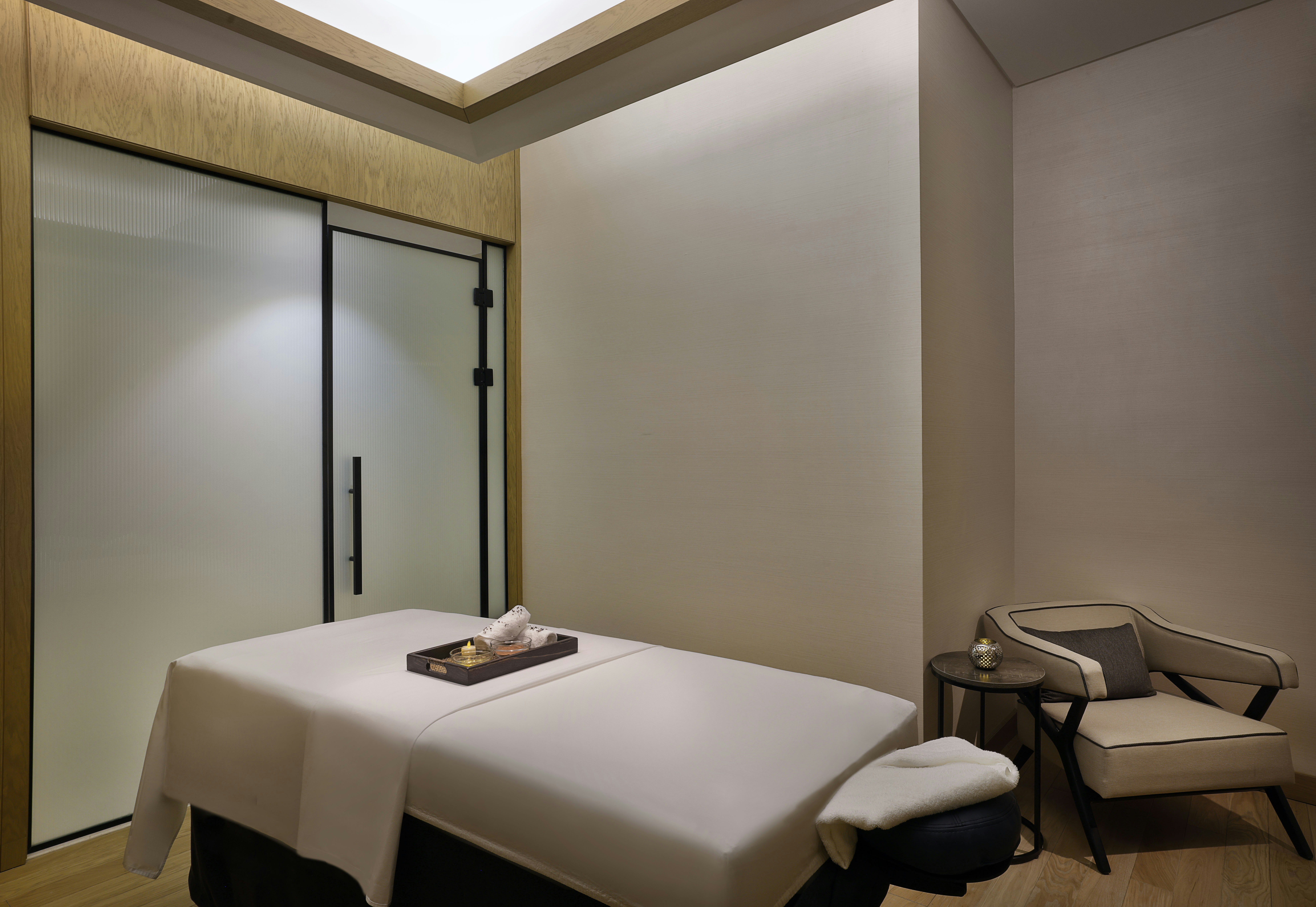 هيلتون الرياض العليا(Hilton Riyadh Olaya) 33/57