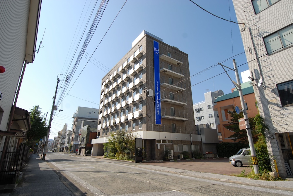 7Days Hotel 1/33