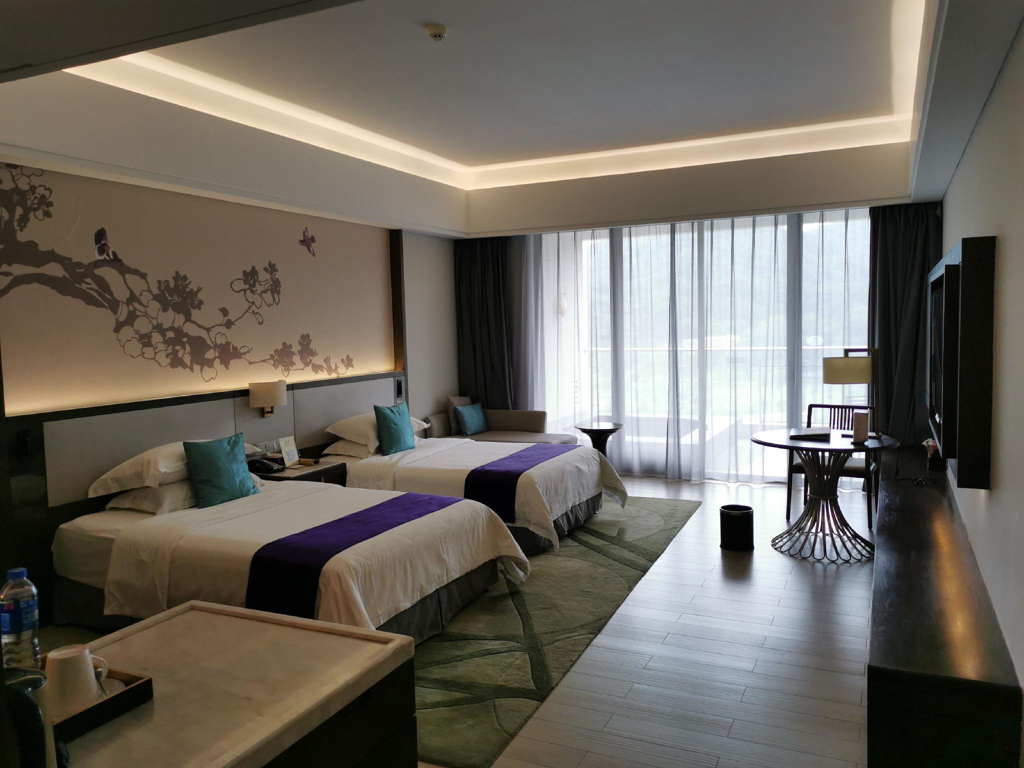 Biquan Kongzhong Hot Spring Hotel 14/37