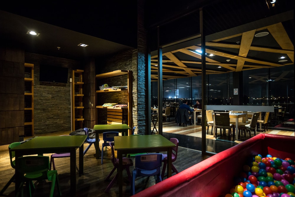 Enjoy Chiloehotel de La Isla 65/71