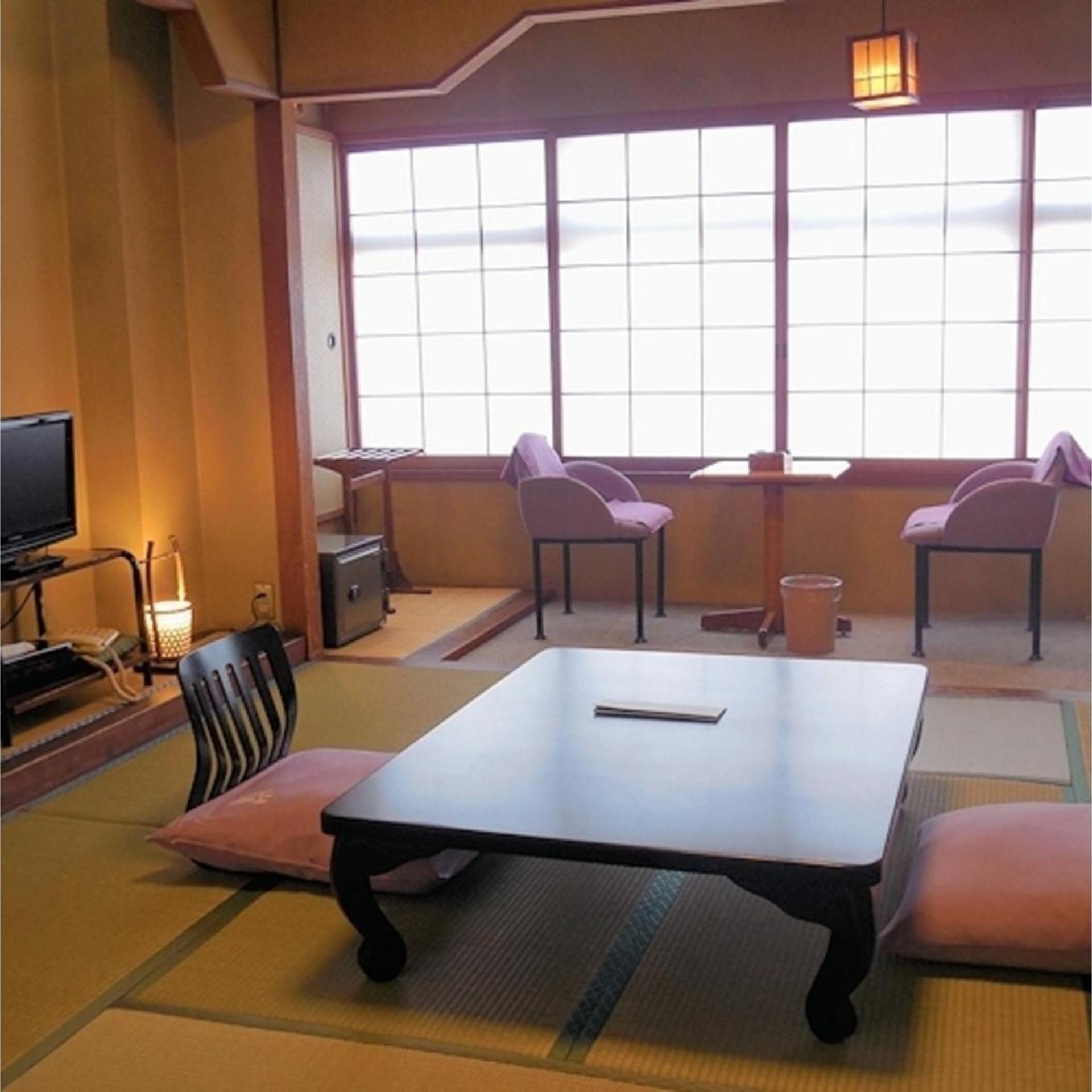 SANYO HOTEL 36/49
