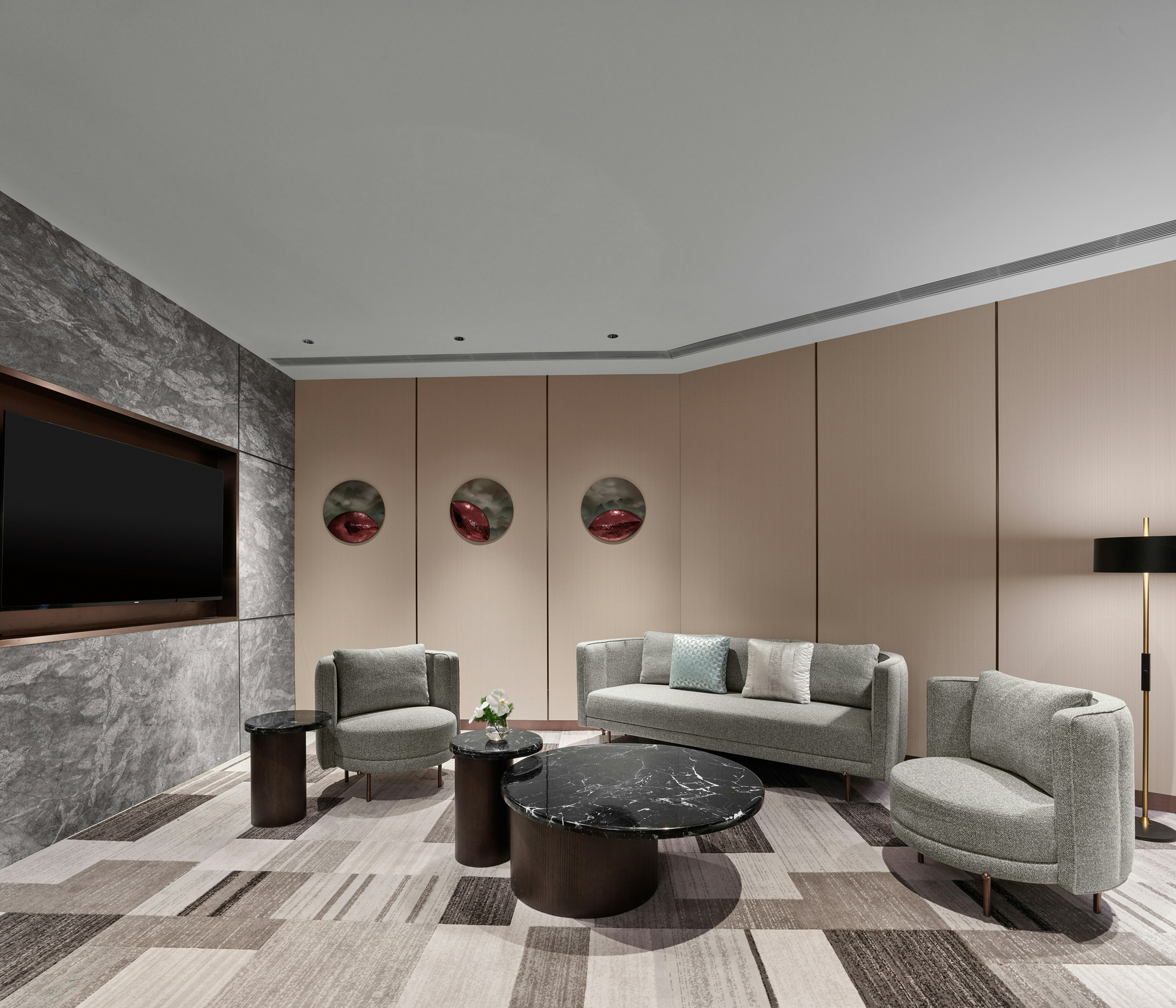 DoubleTree by Hilton Yantai Golden Coast Hotel and Suites 42/57