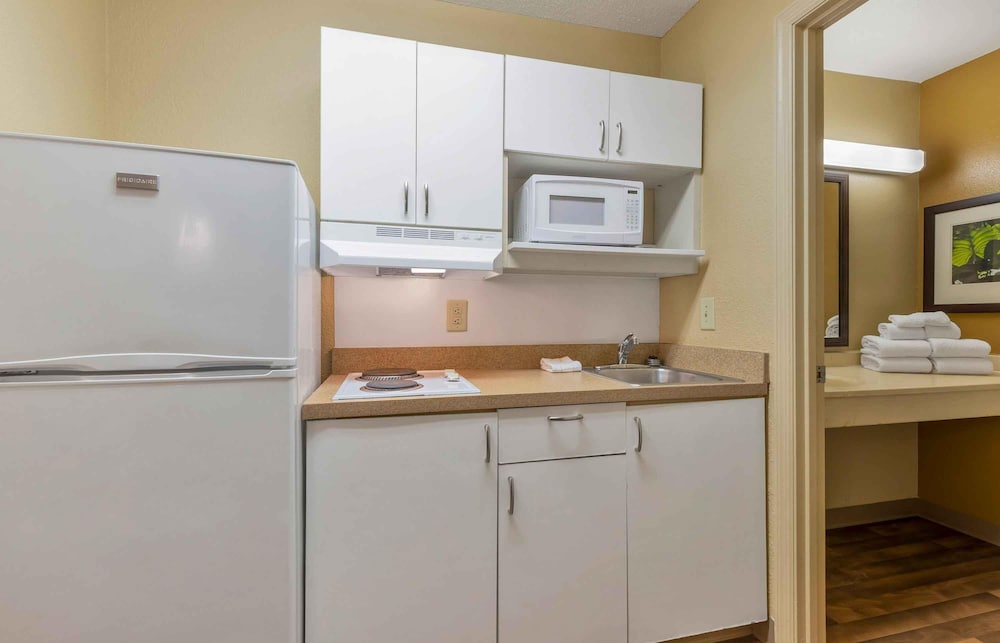 Extended Stay America - Columbia - West - Interstate 126 51/54
