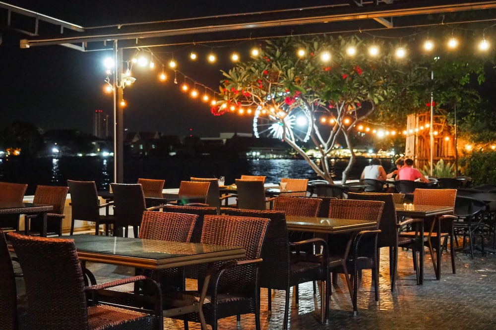 Away Bangkok Riverside Kene 36/50