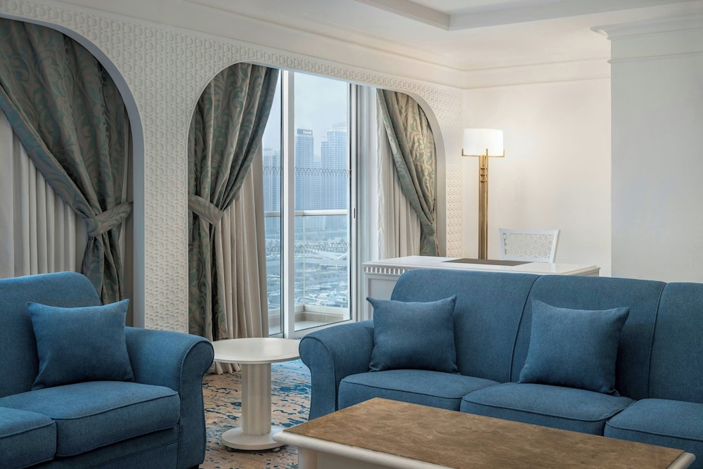 Al Habtoor Grand Resort, Autograph Collection 49/75