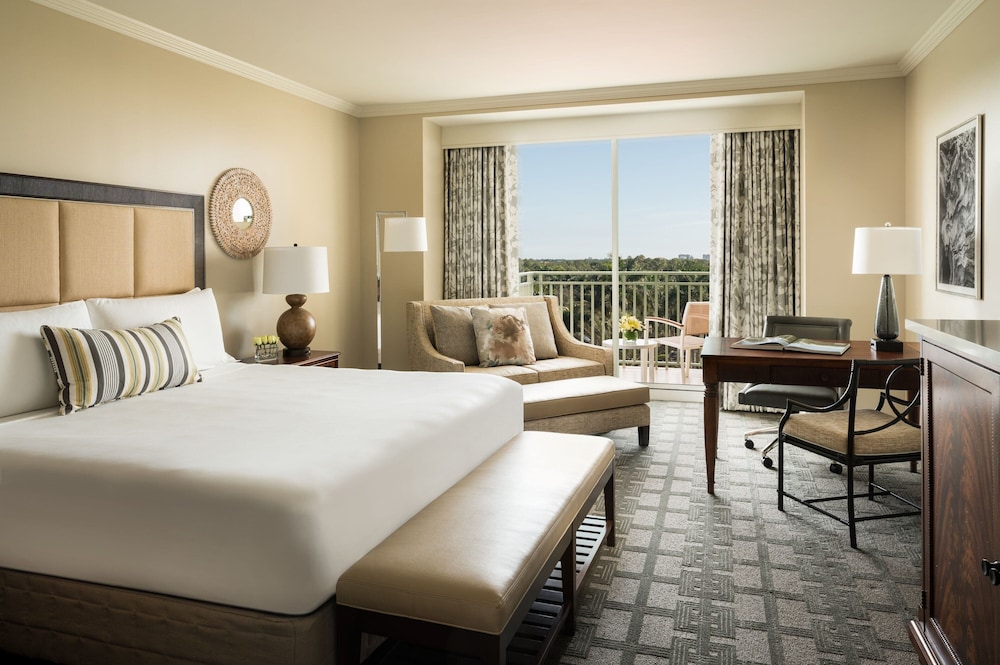 ROOM, KING BED, RESORT VIEW, BALCONY