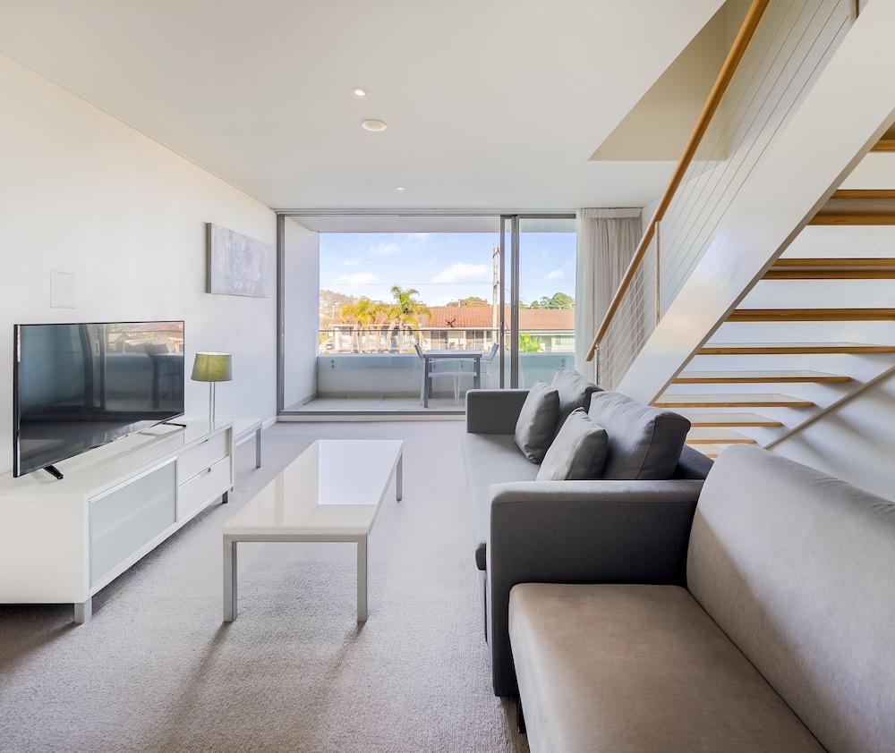 Oaks Nelson Bay Lure Suites 44/62