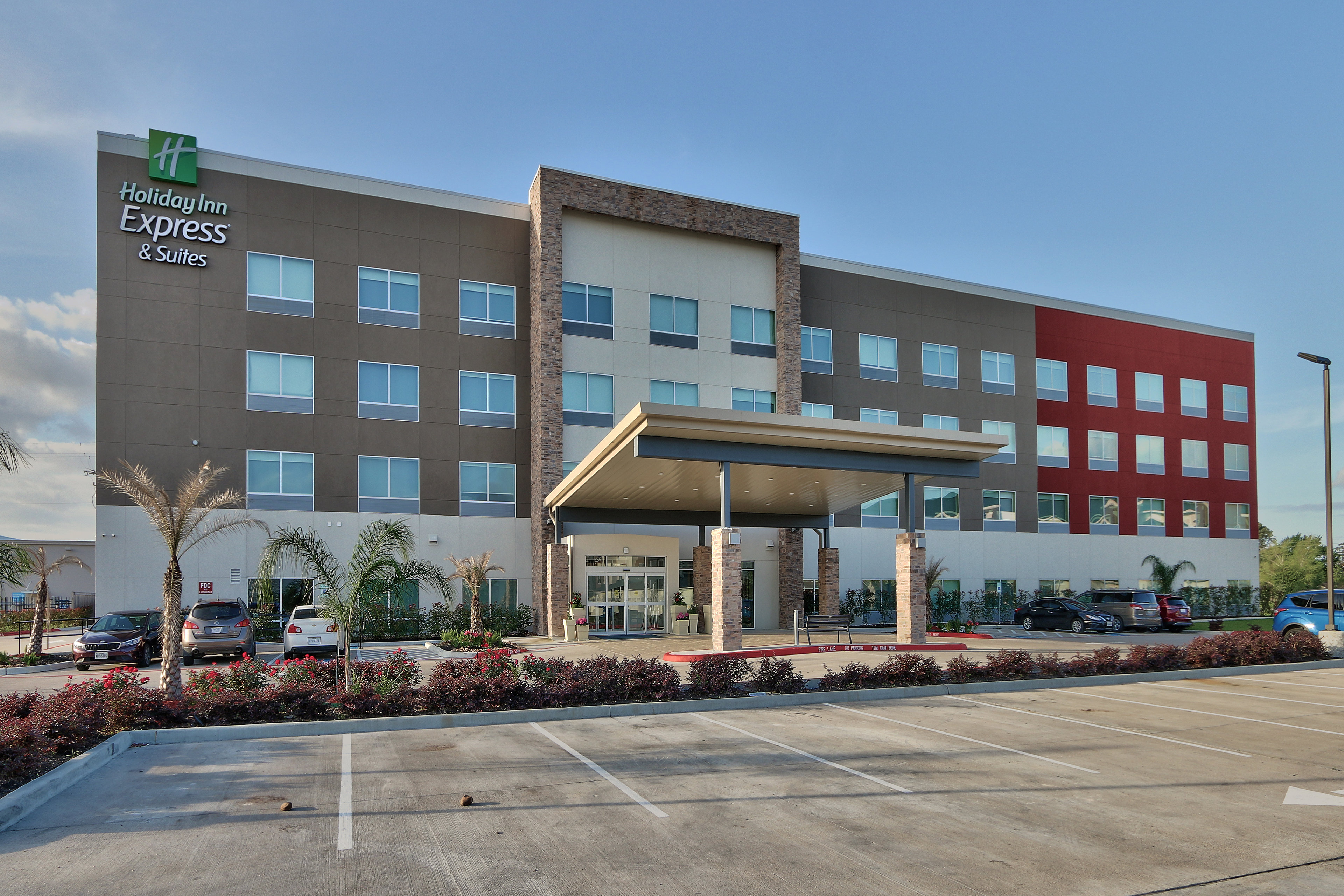 Holiday Inn Express & Suites Houston East - Beltway 8 9/53