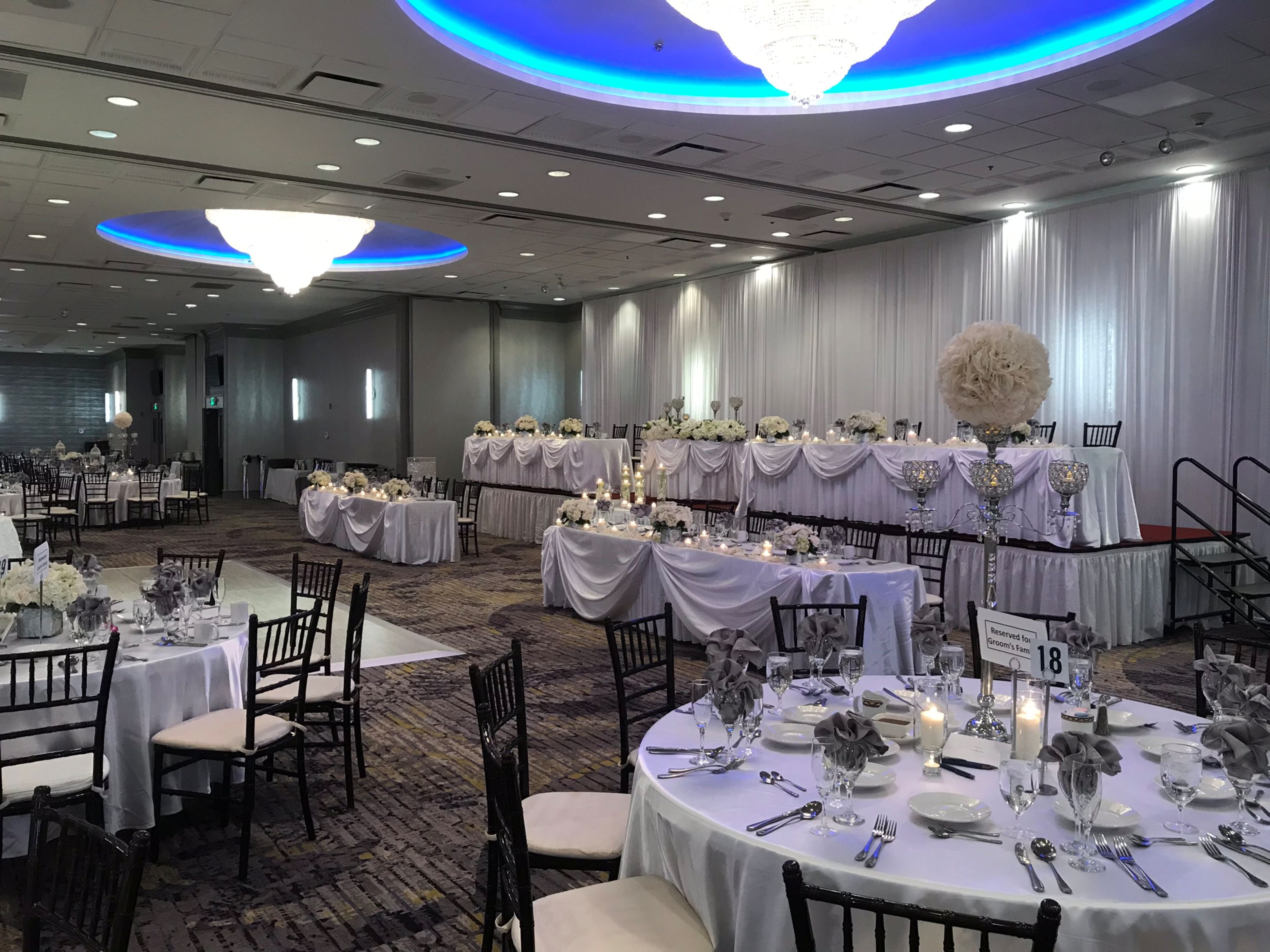 Holiday Inn & Suites Chicago North Shore (Skokie) 39/55