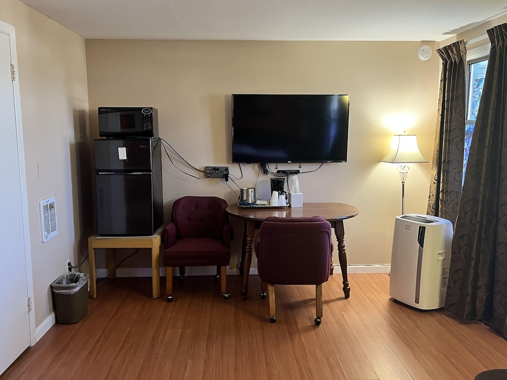 Great House Motel 29/50