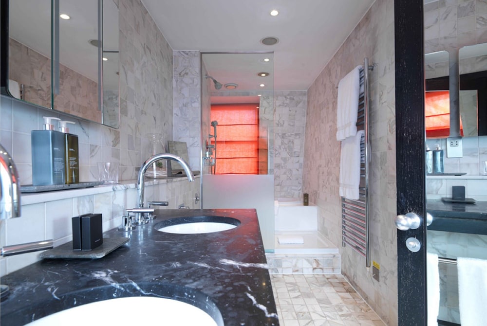 Numa London Bloomsbury 13/33