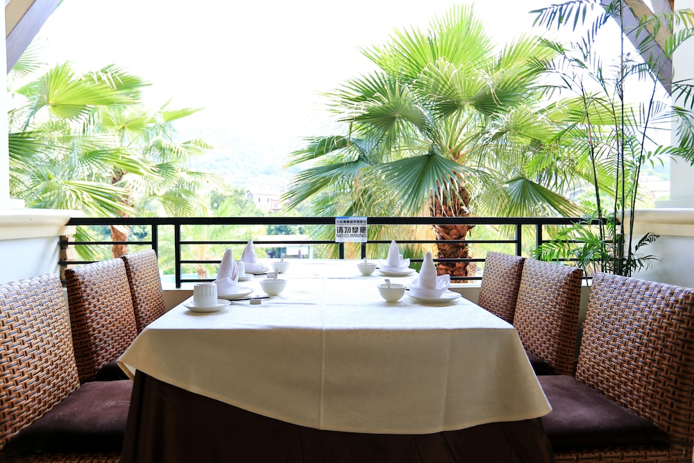 Country Garden Holiday Hot Spring Hotel 18/50