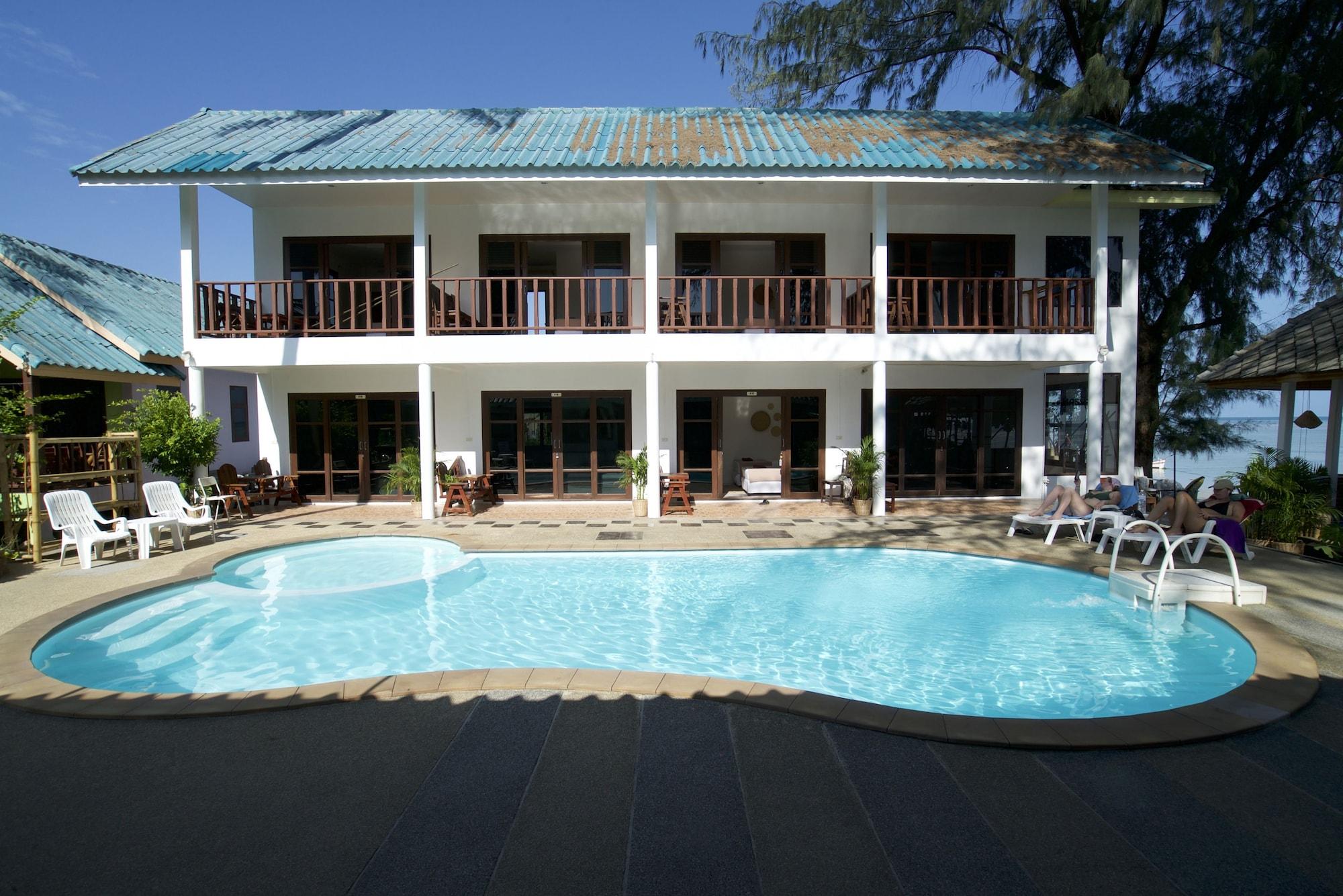 Phangan Great Bay Resort 4/55