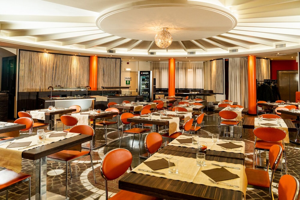 Hotel Pineta 43/65