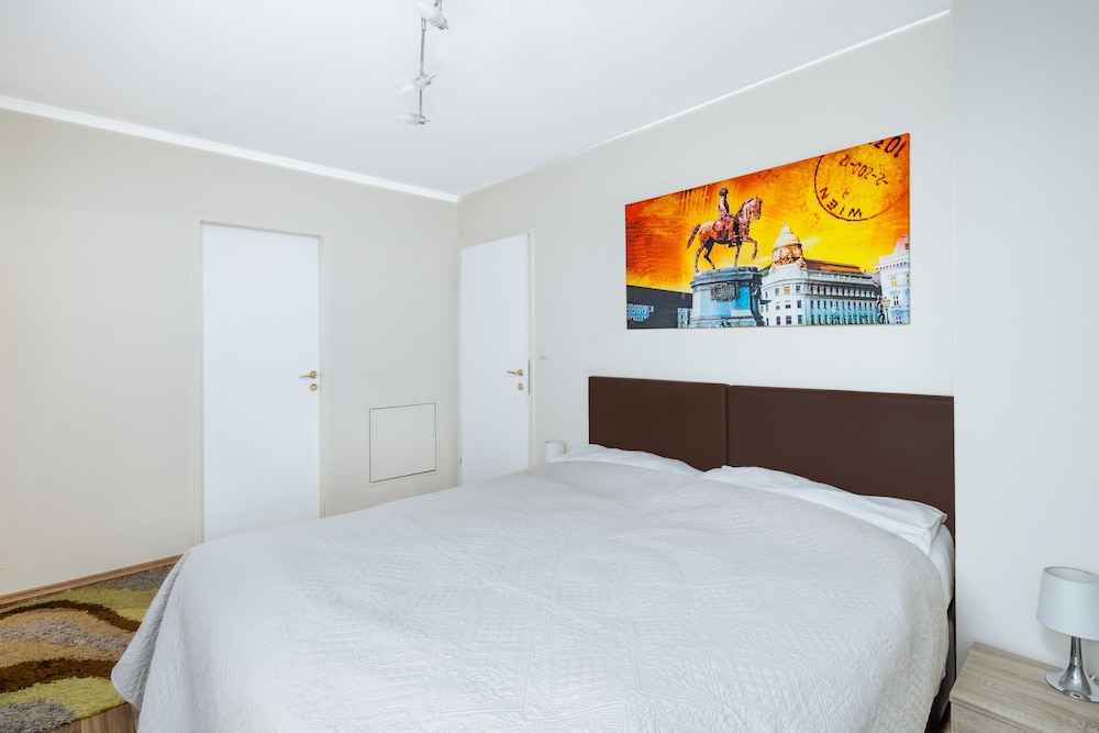 CheckVienna - Apartment Rentals Vienna 8/36