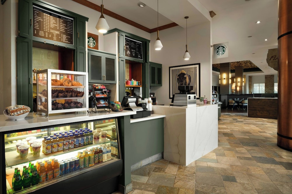Lobby at Renaissance Boulder FlatIron Hotel, BROOMFIELD - CO