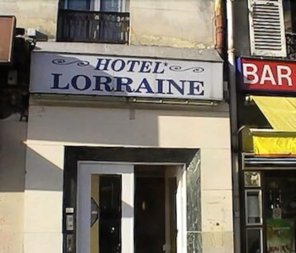 Hotel de Lorraine 2/32