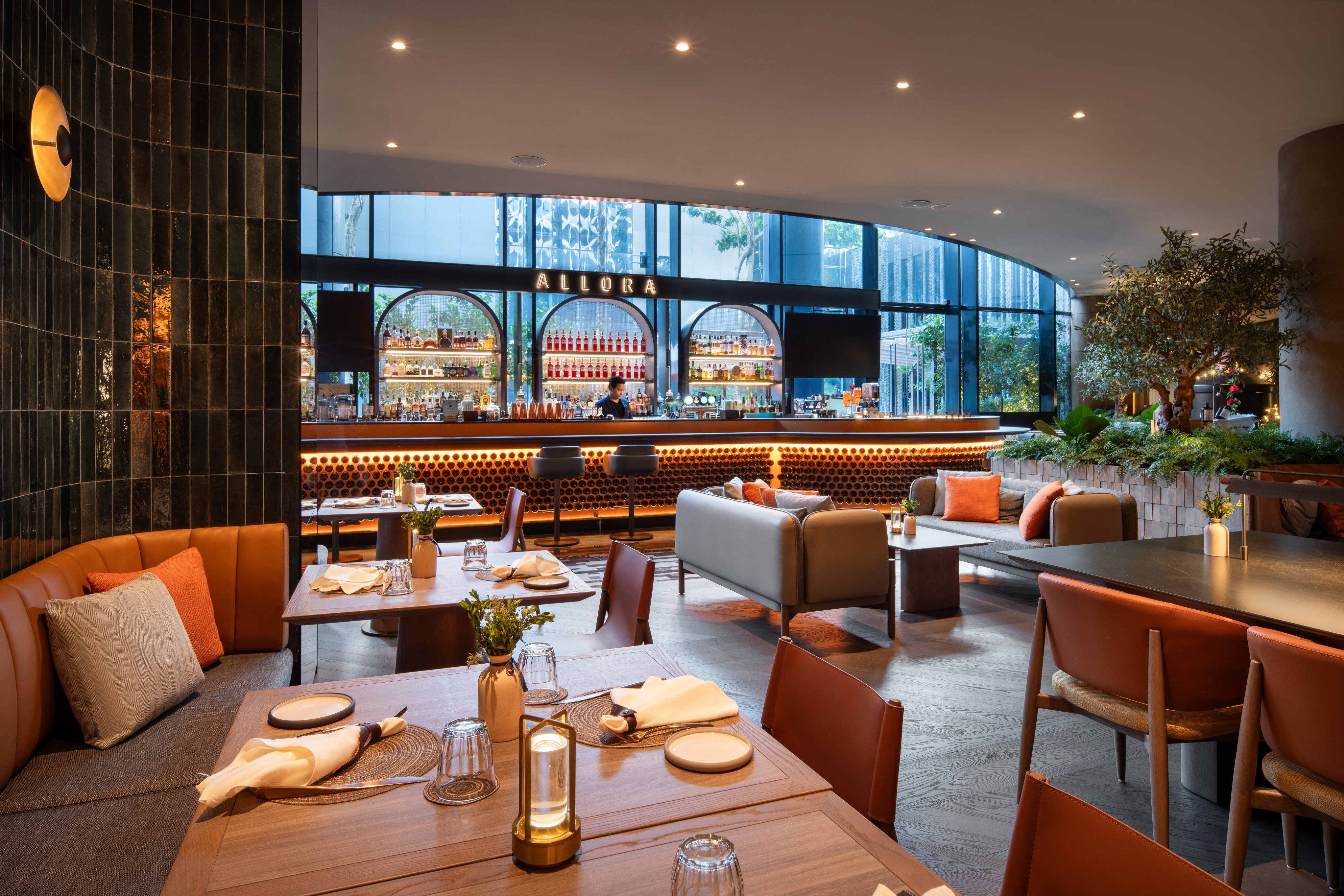 Crowne Plaza Changi Airport Hotel 56/81