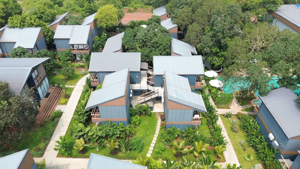 Avataara Resort & Spa 44/46