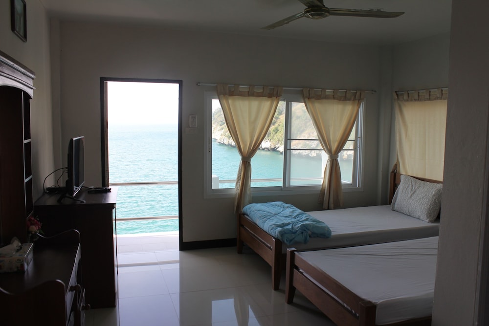 Koh Sichang Unseen 33/40