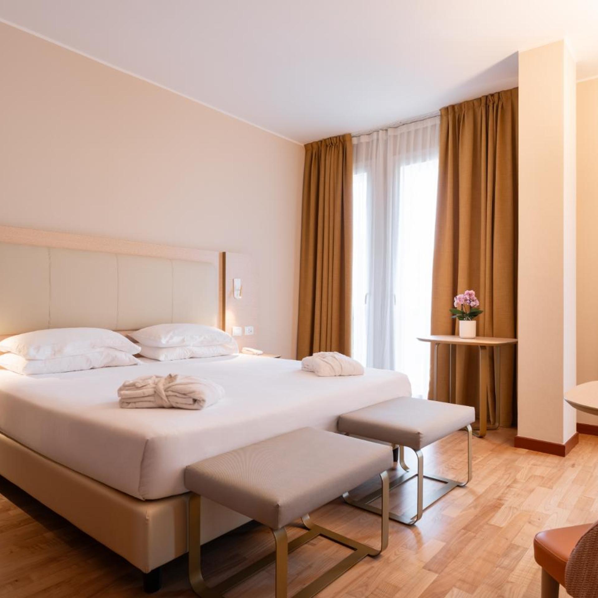 Superior, Double or Twin Bed