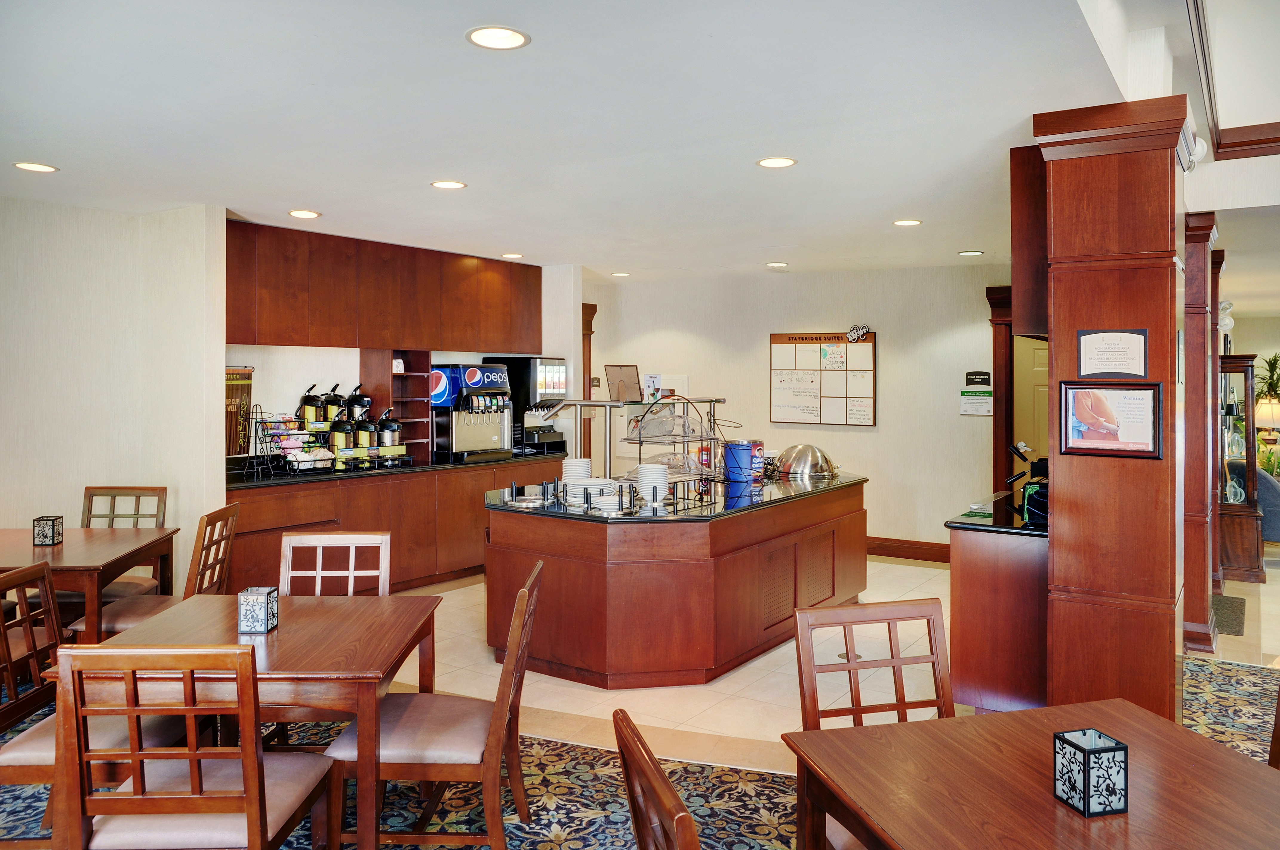 Staybridge Suites Oakville Burlington 56/78
