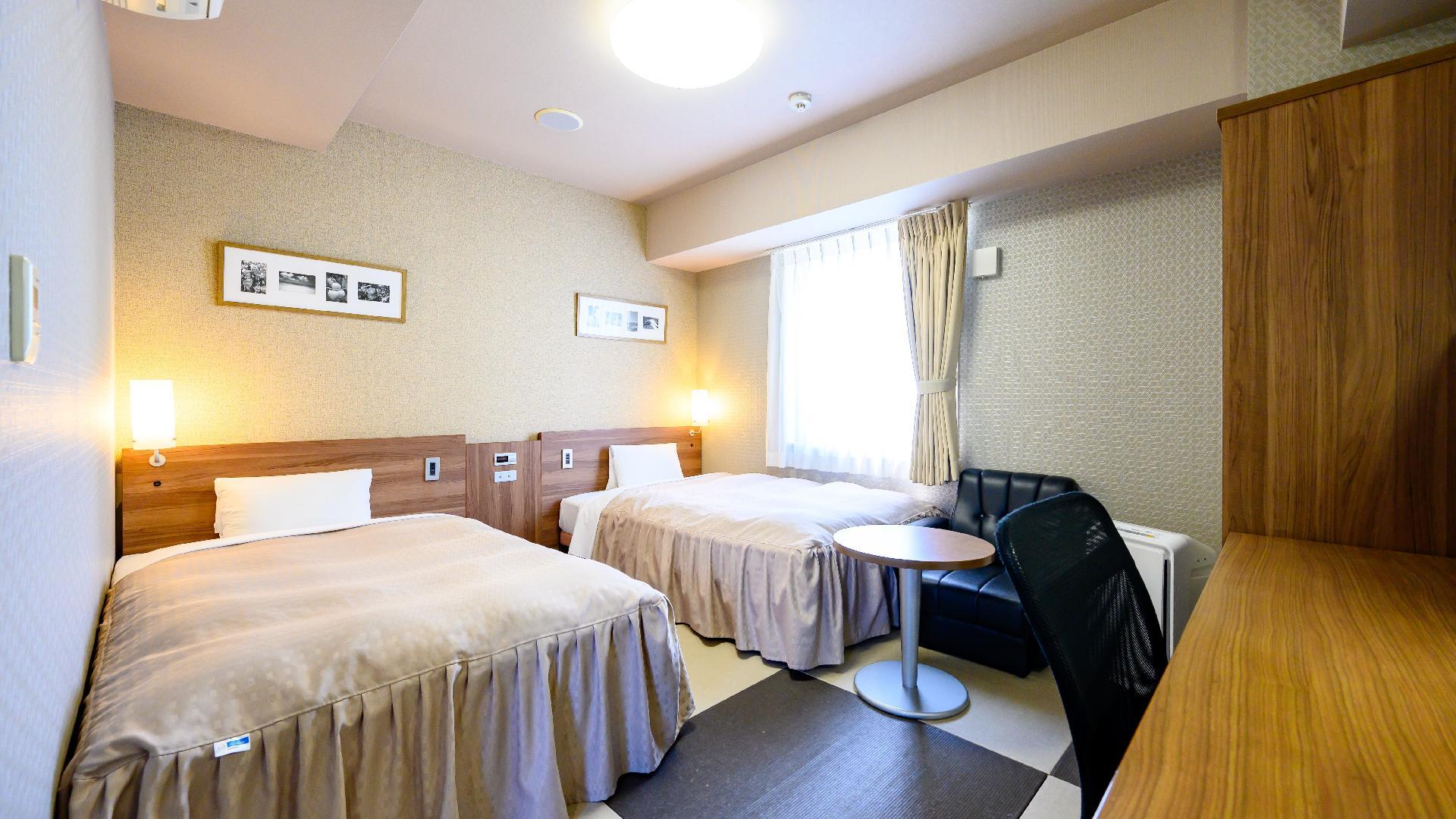2 Bedrooms, Economy, Twin Beds