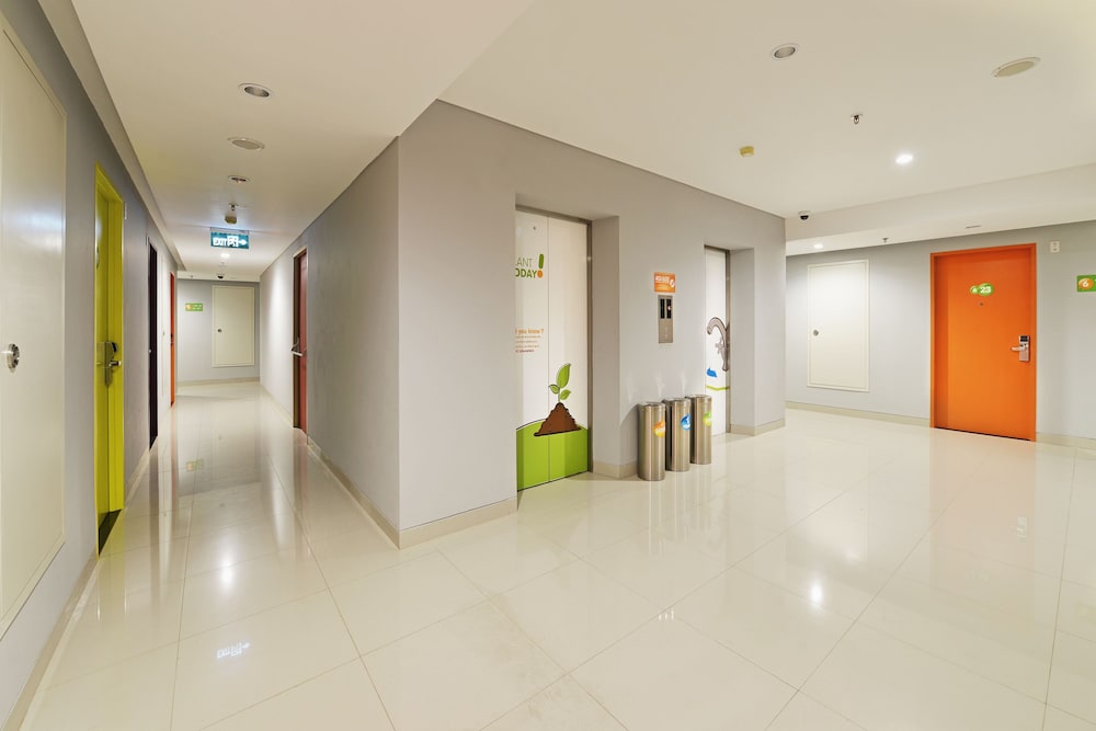 Pop Hotel Malioboro Yogyakarta 6/20