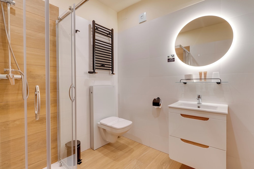 Hotel Diament Zabrze 65/66
