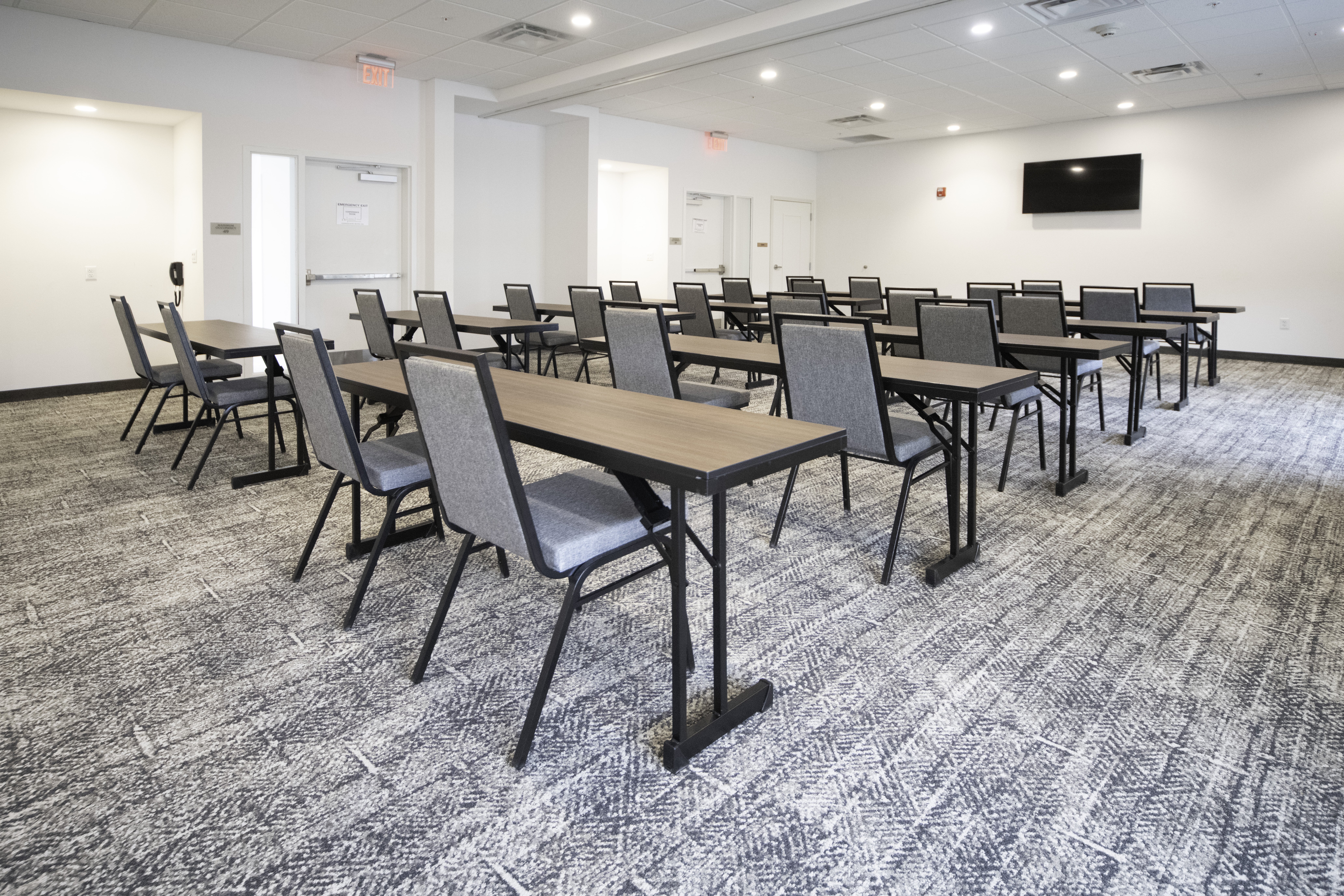 Staybridge Suites - Cincinnati East - Milford, an IHG Hotel 33/37