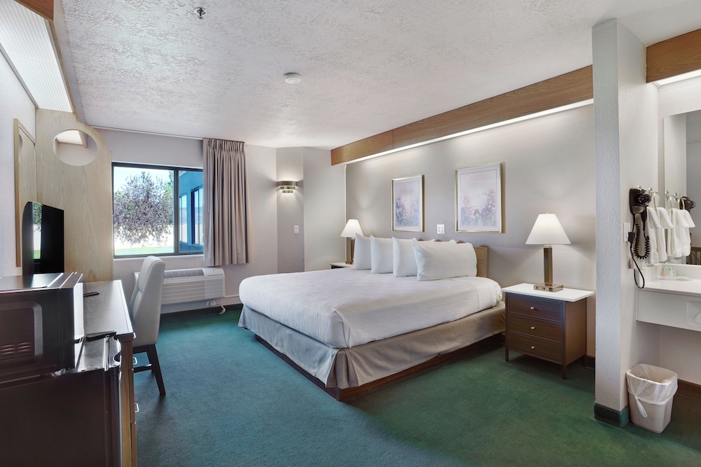 Willow Creek Inn 18/50