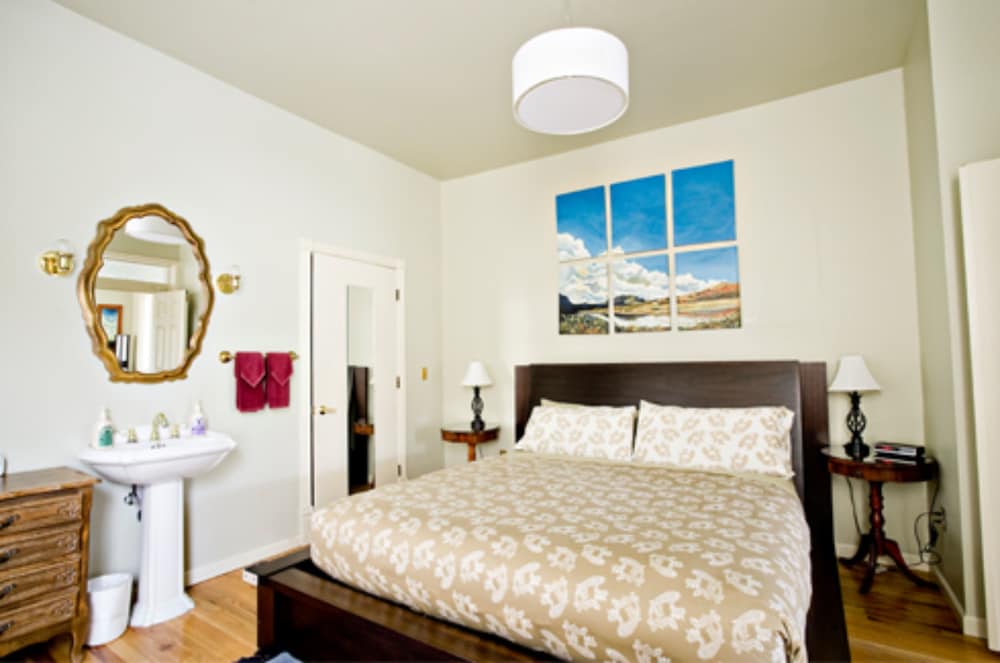 Queen Anne Bed And Breakfast 6/70