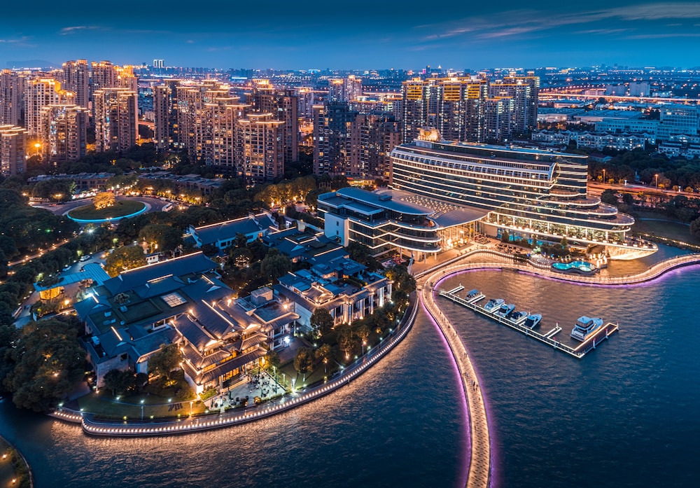 Tonino Lamborghini Hotel Suzhou 42/50