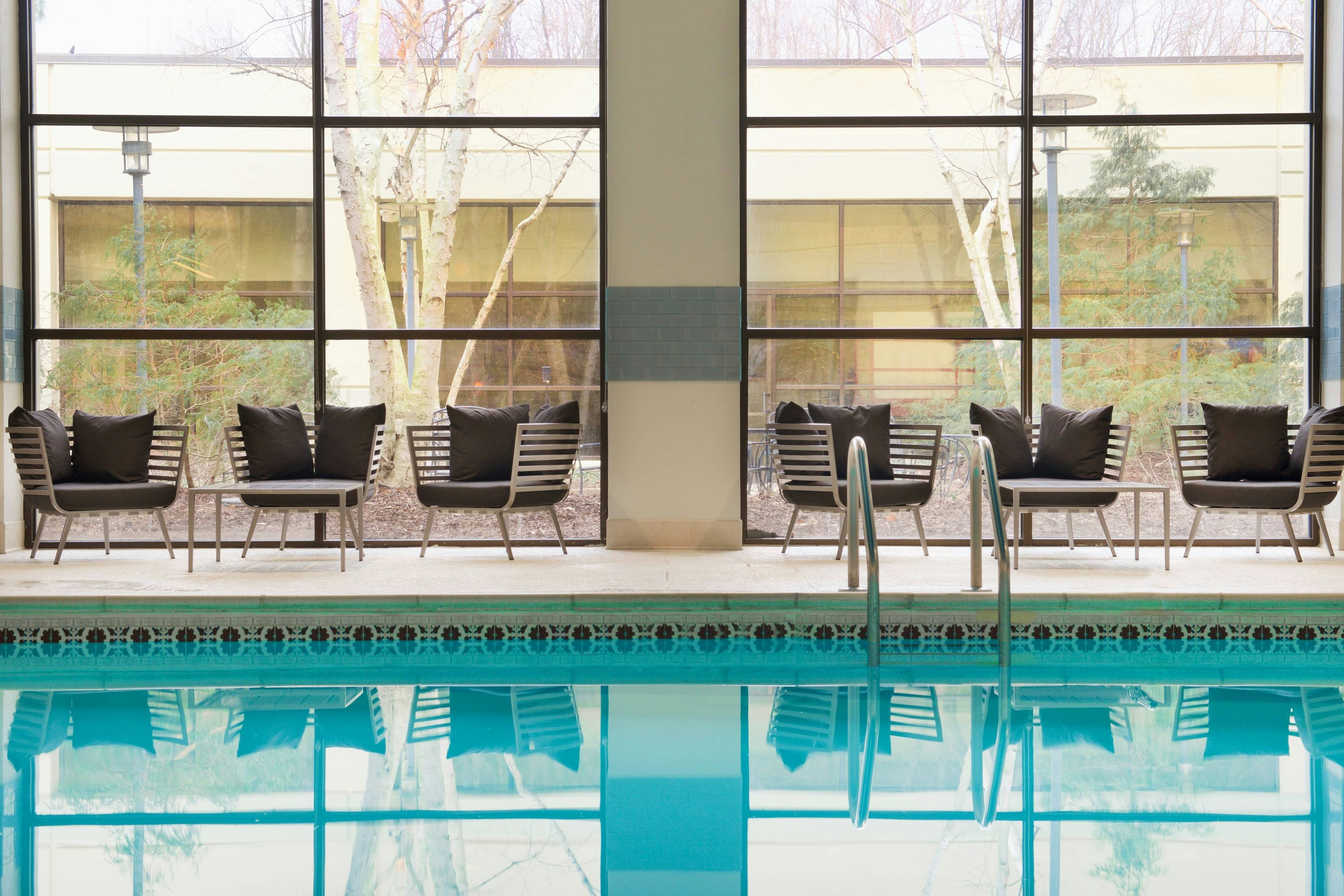 Marriott Pittsburgh Airport 2/4