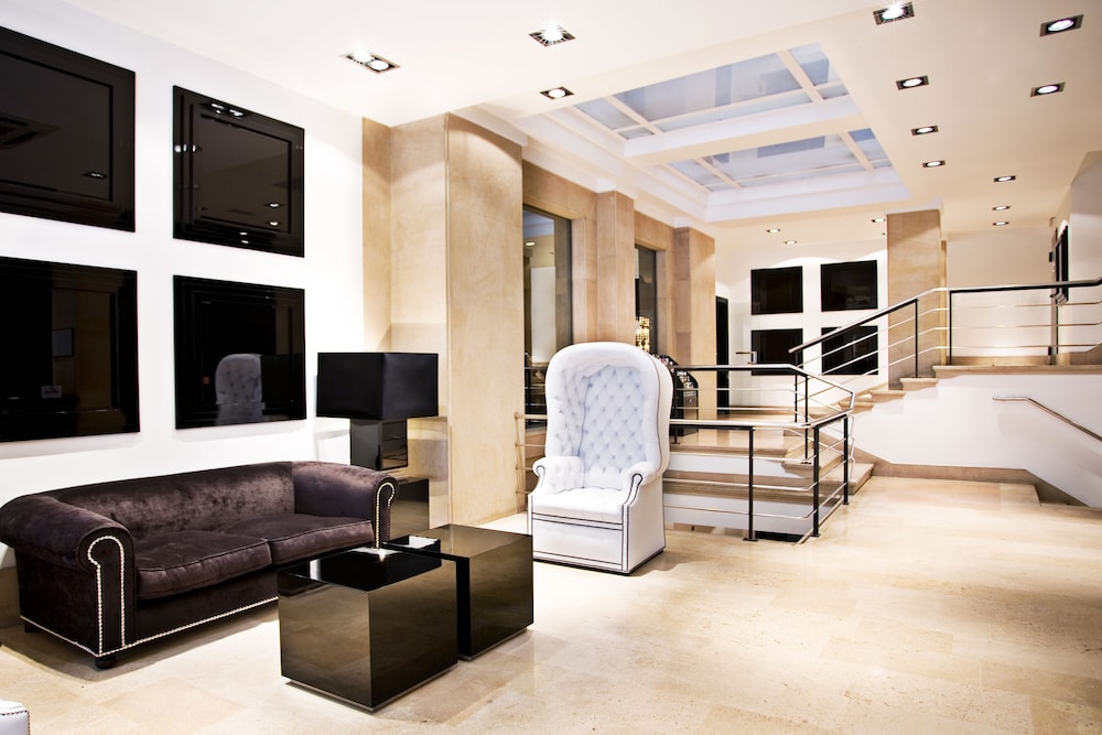 Hotel Clarin 30/40