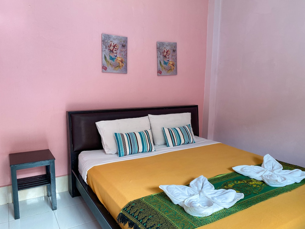 Mixay Paradise Hotel 33/78
