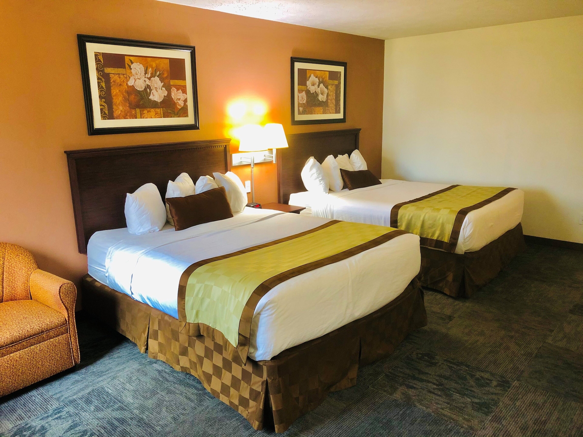 Room, 2 Queen Beds