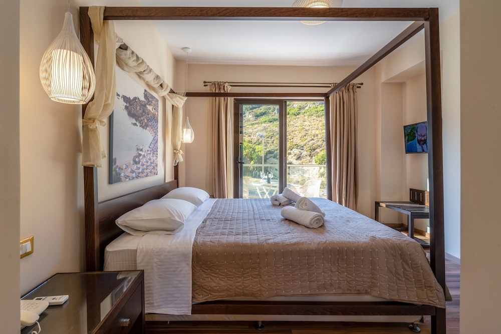 Ladiko Inn Hotel 25/62