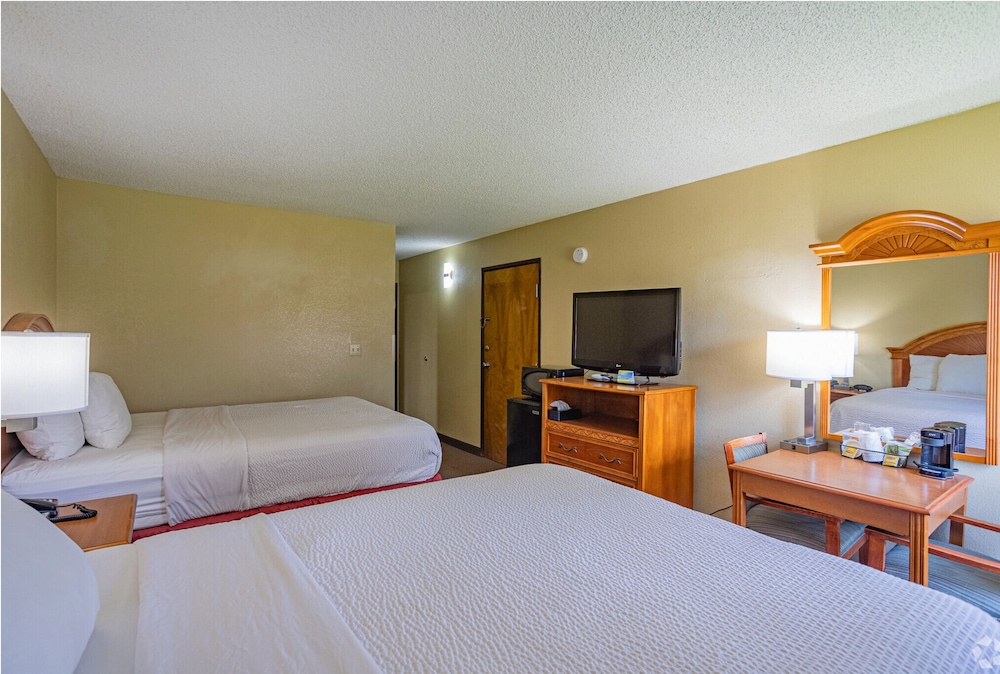 Days Inn by Wyndham Pauls Valley 7/21
